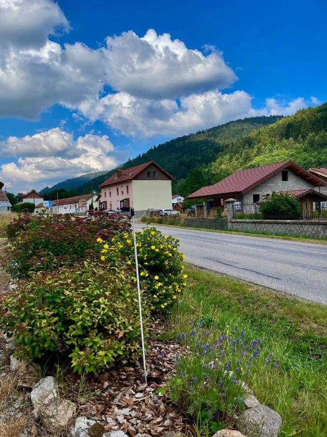 Chalet Des Feignes 拉布雷斯 外观 照片